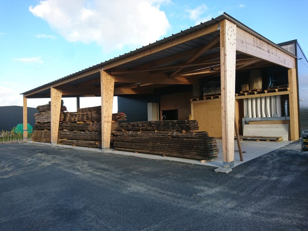 atelier bois ebeniste nantes fabrication sur mesure